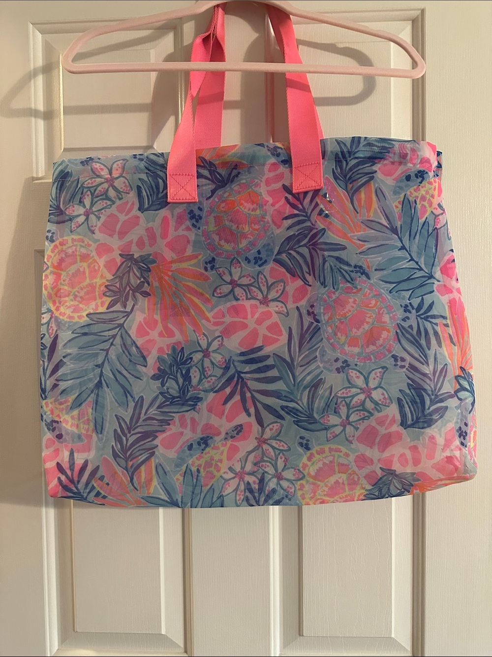 Lilly Pulitzer Tropical Pineapple Print Tote in Pink and Blue